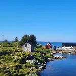 Arctic Lofoten Mini Retreat - Enjoy The Silence!