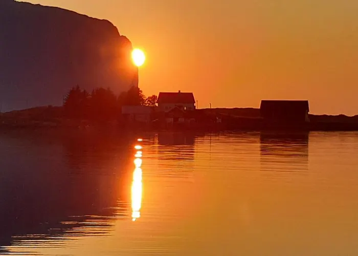 Arctic Lofoten Mini Retreat - Enjoy The Silence! Feriehus
